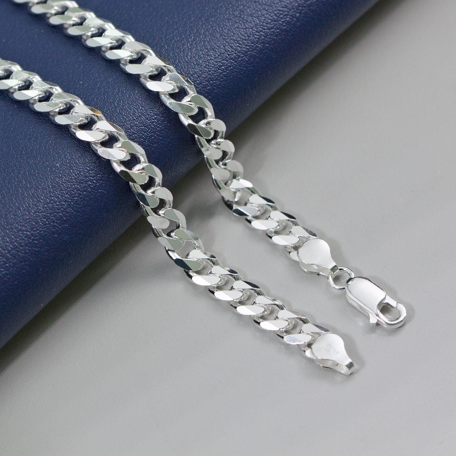 Silver Open Curb Link
