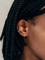 14Y Cleo Triangle Stud 2mm
