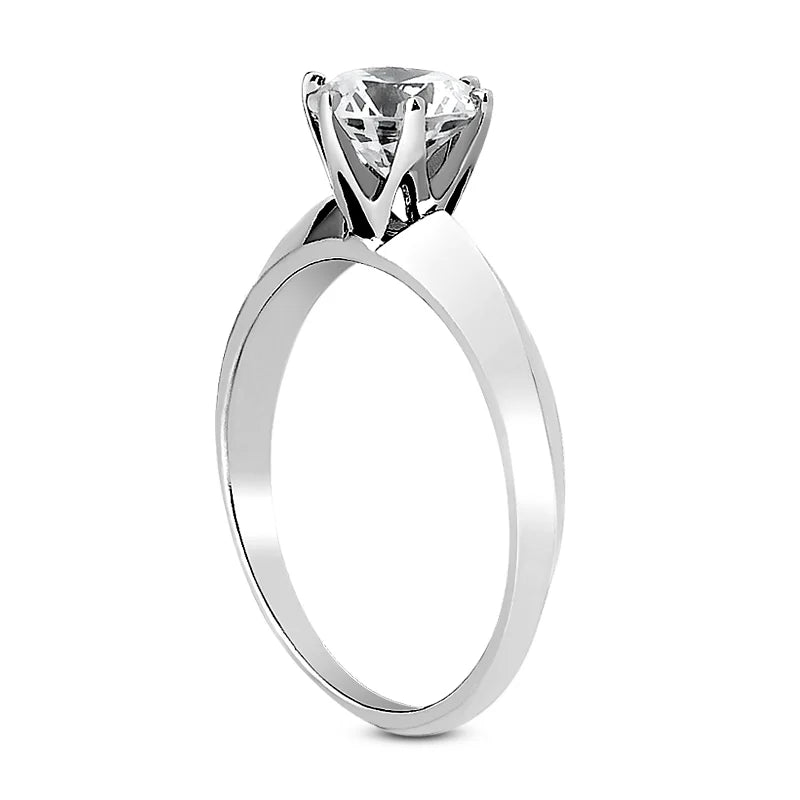 Solitaire diamant taille émeraude en or 14 carats