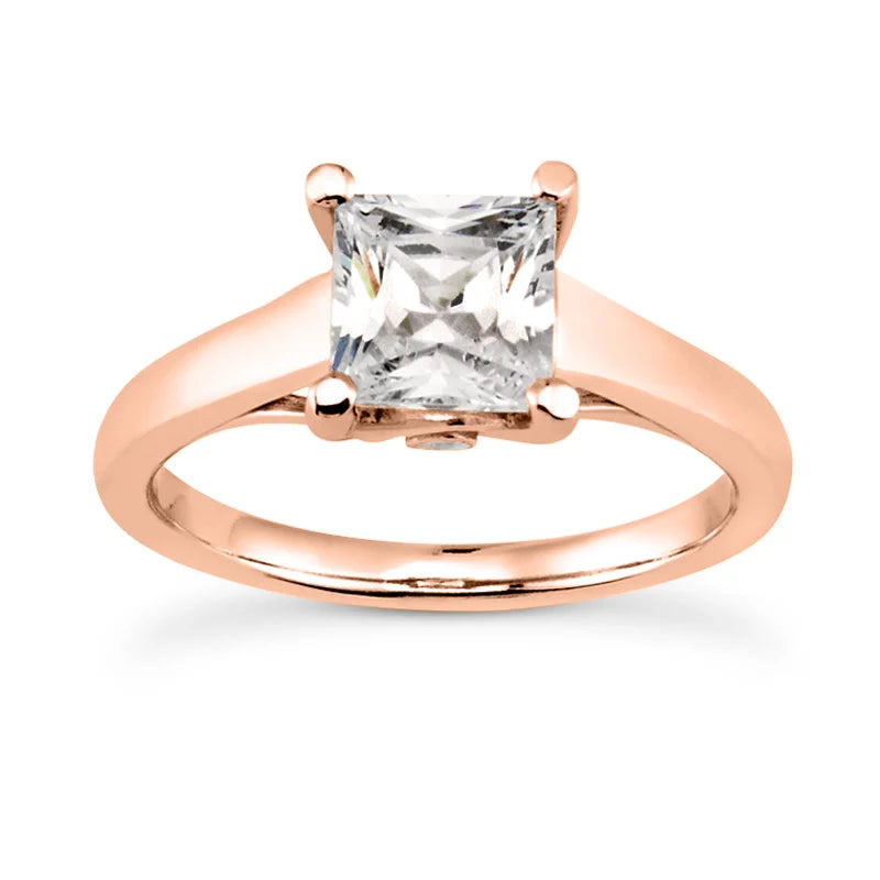 Solitaire diamant taille émeraude en or 14 carats