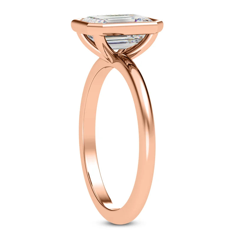 Solitaire diamant taille émeraude en or 14 carats