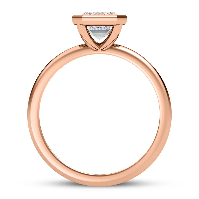 Solitaire diamant taille émeraude en or 14 carats