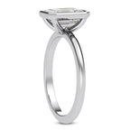 Solitaire diamant taille émeraude en or 14 carats