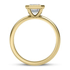 Solitaire diamant taille émeraude en or 14 carats
