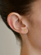 14 Karat Gold Jac+Jo Icon Hamsa Stud