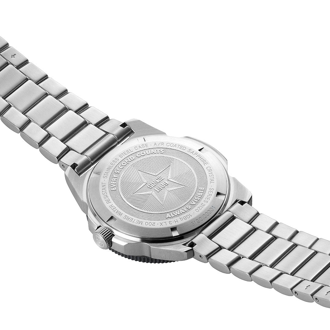 Pacific Diver, 44MM - 3122