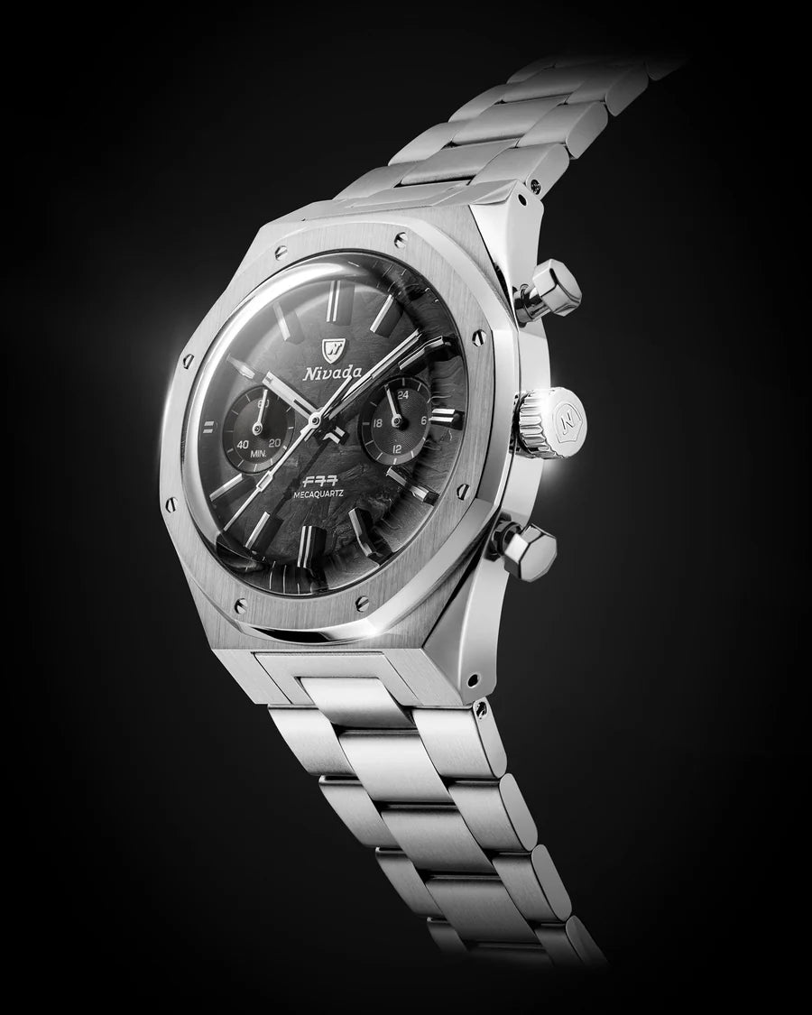 F77 SST Mecaquartz Chronograph, Carbon