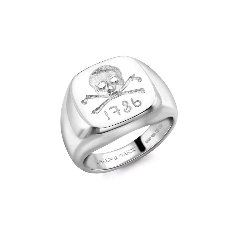 Silver D&F Signet
